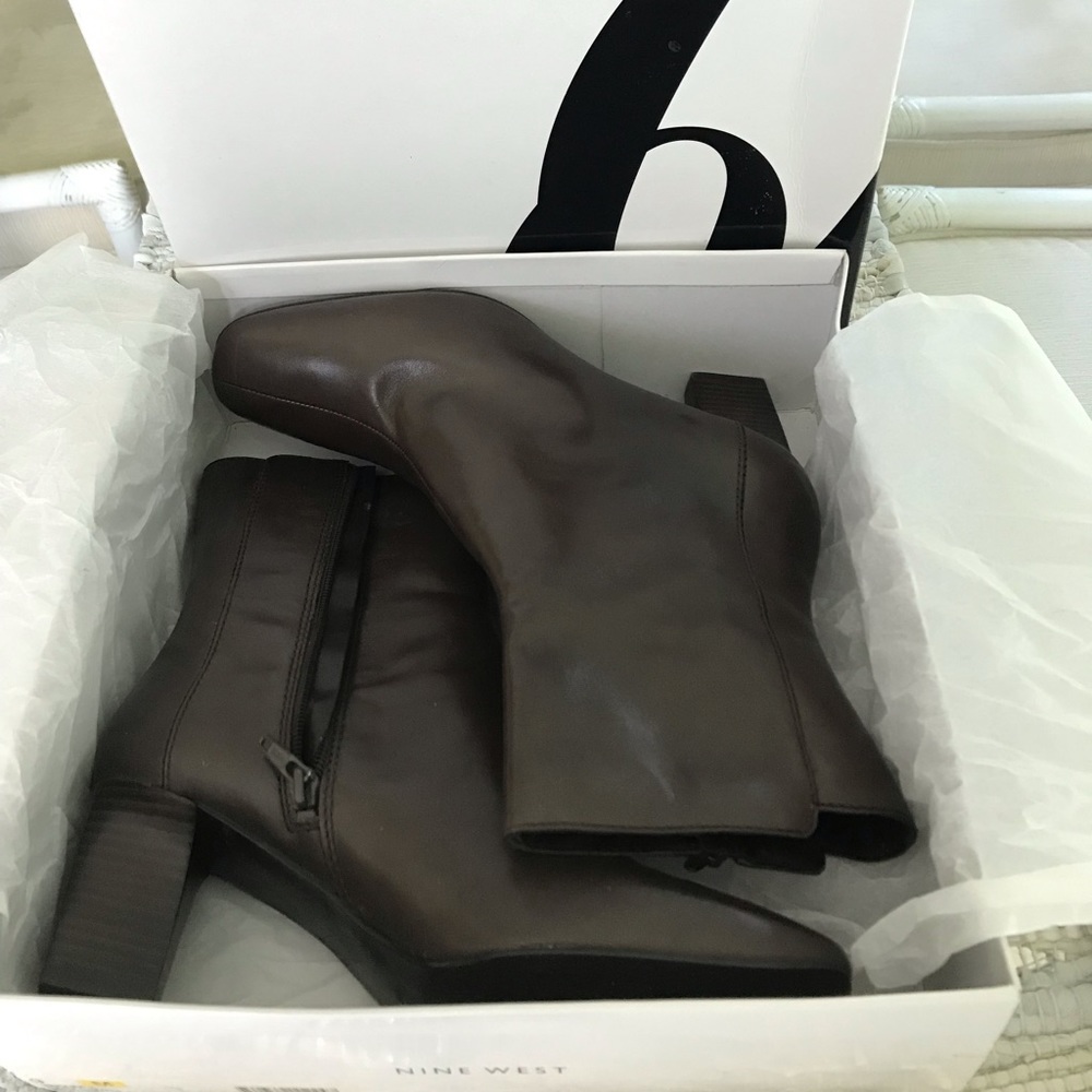 Nine West Brown Leather Heeled Boots, Sz9